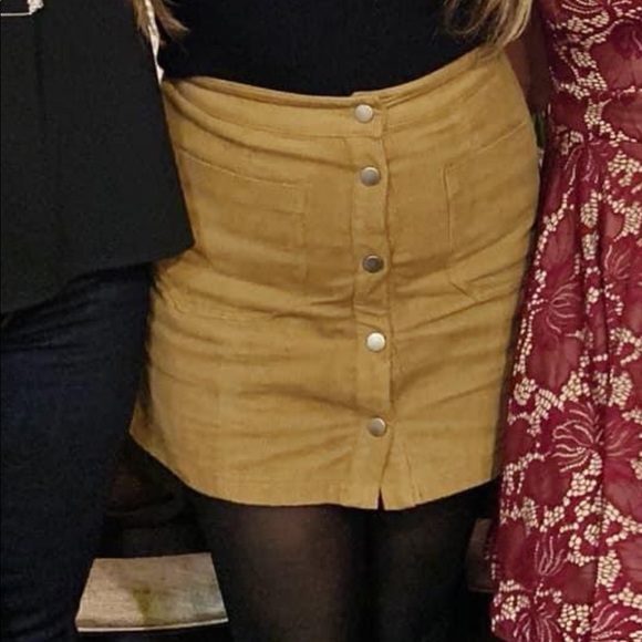 Brown/mustard skirt - Picture 2 of 2